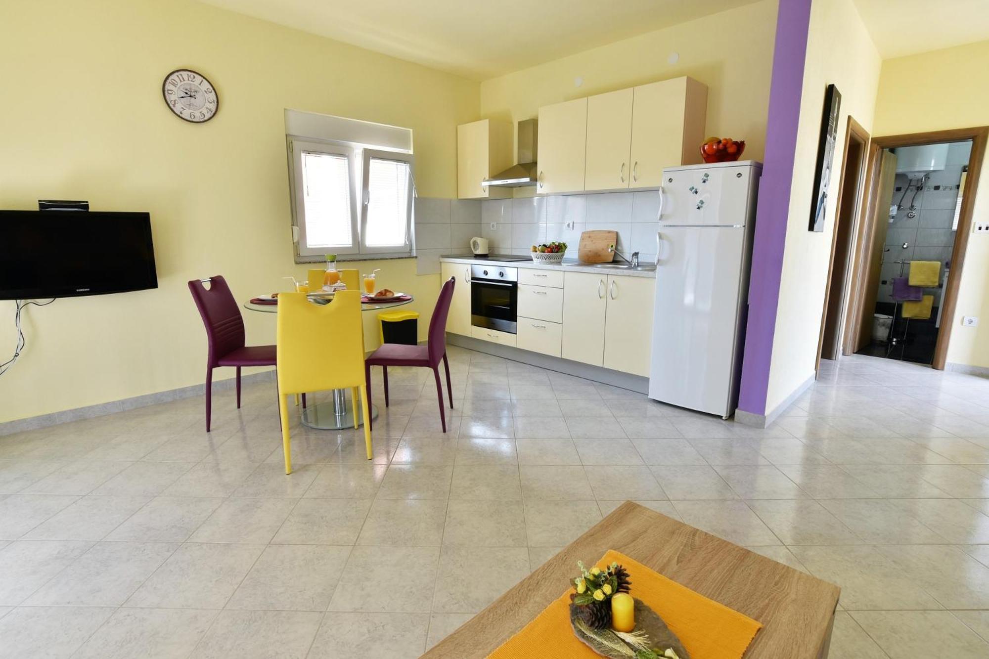 Apartmani Natasa Nino Jezera, Murter חדר תמונה