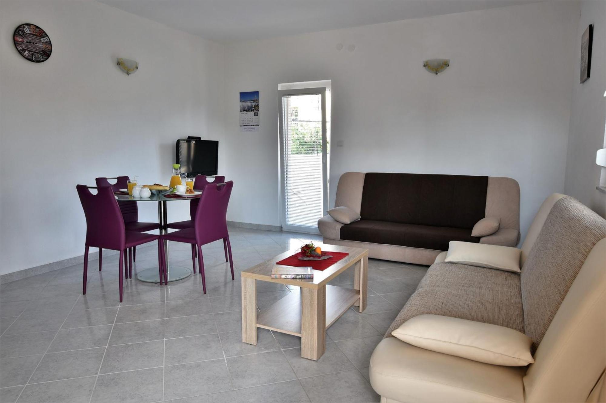 Apartmani Natasa Nino Jezera, Murter חדר תמונה