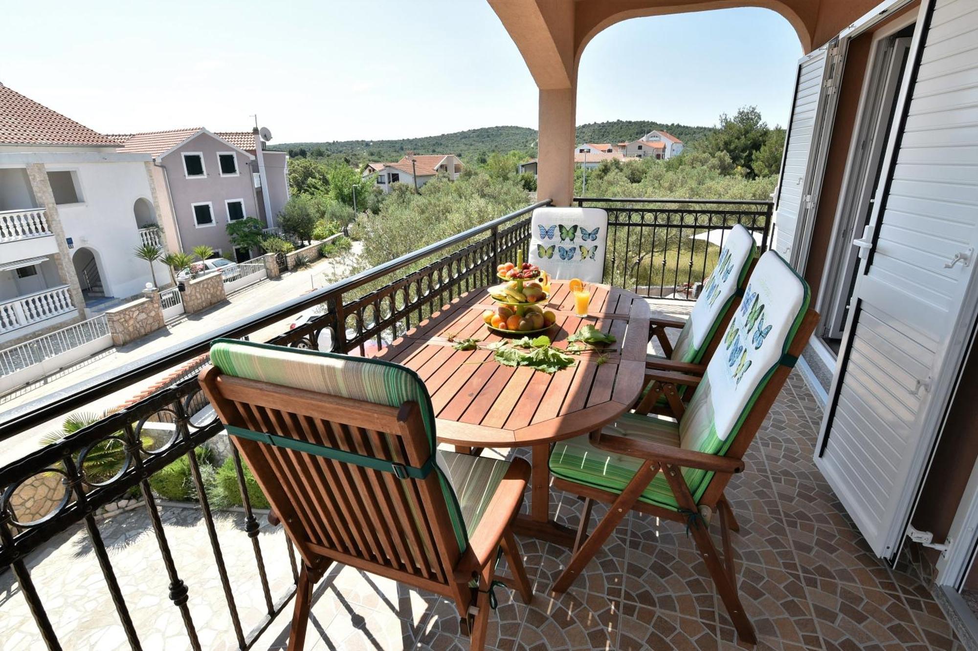 Apartmani Natasa Nino Jezera, Murter חדר תמונה