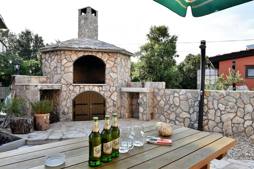 Apartmani Natasa Nino Jezera, Murter מראה חיצוני תמונה